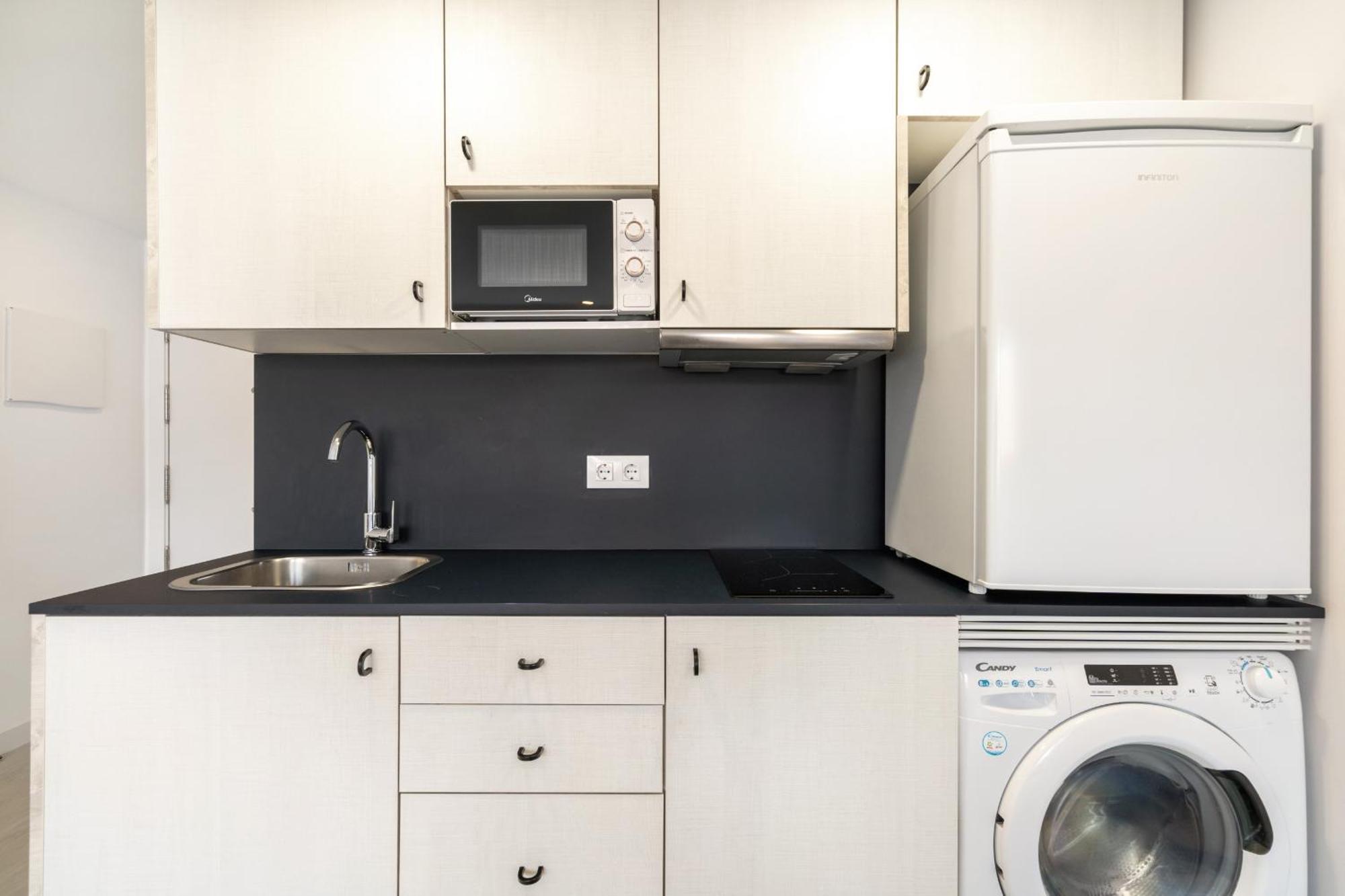 Madriver Apartamentos Reformados Con Parking Gratuito Exterior foto